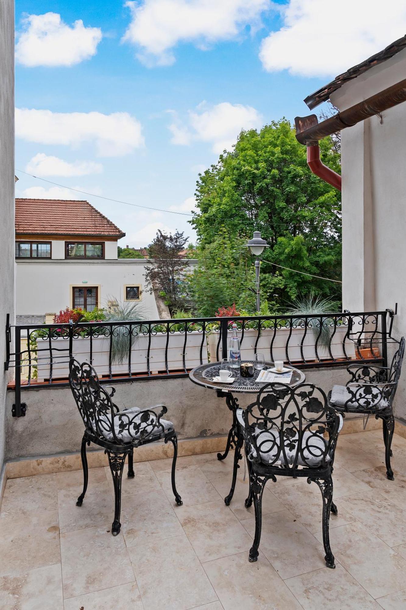 Gela'S Terrace Apartment Sibiu Eksteriør bilde